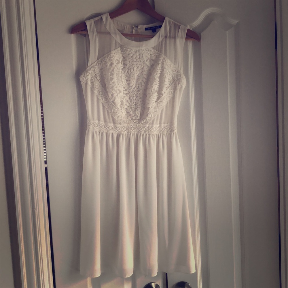 Gianni Bini white semi-formal dress